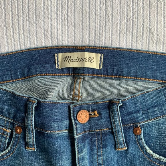 Madewell 9" High-Rise Skinny Jeans in Allegra Wash: Rip and Repair Edition - Picture 5 of 7